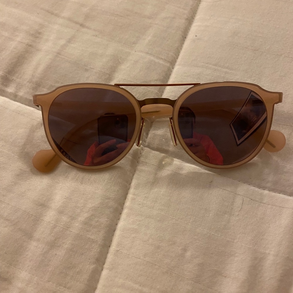 FOR SALE DESIGNER SUNGLASSES